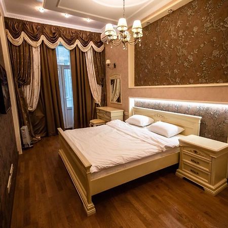 Kyiv Classic Apartment Екстер'єр фото